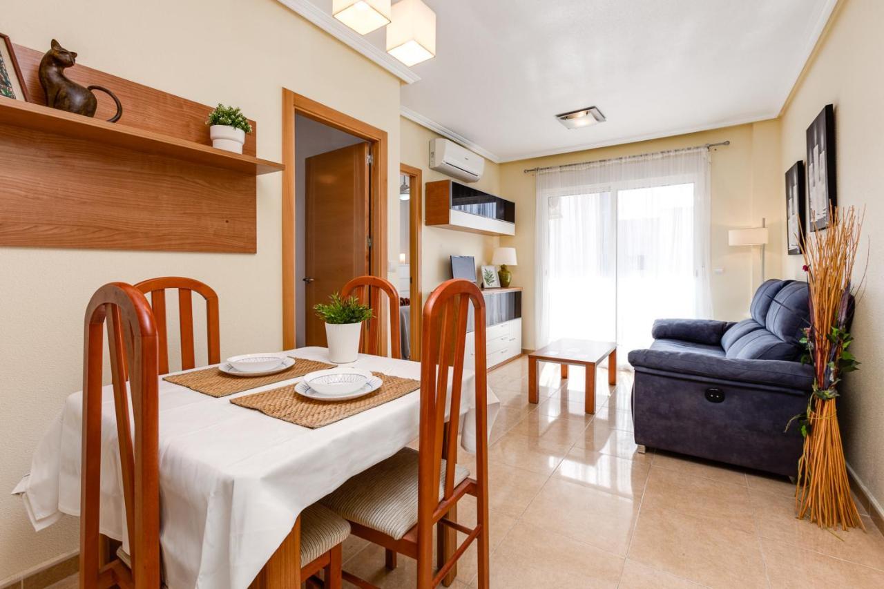 Sunny Casita, Torrevieja, Modern 2 Bed Top Floor Apartment Экстерьер фото